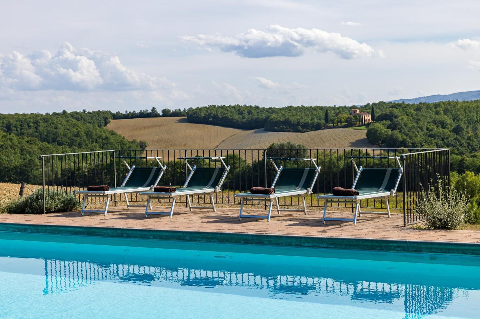 Villa Palazzo Bello Con Piscina E Ac - Cetona Exterior photo